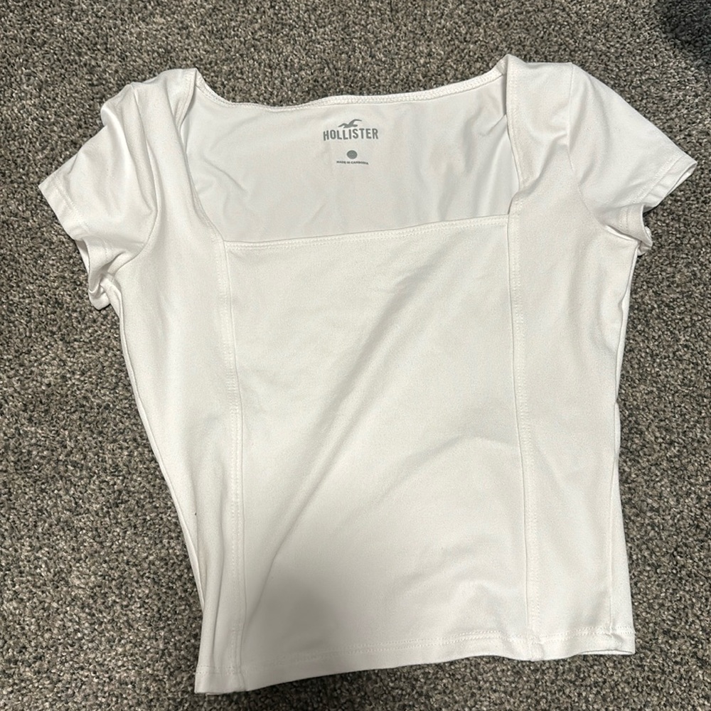 hollister white cropped tshirt with square neckline